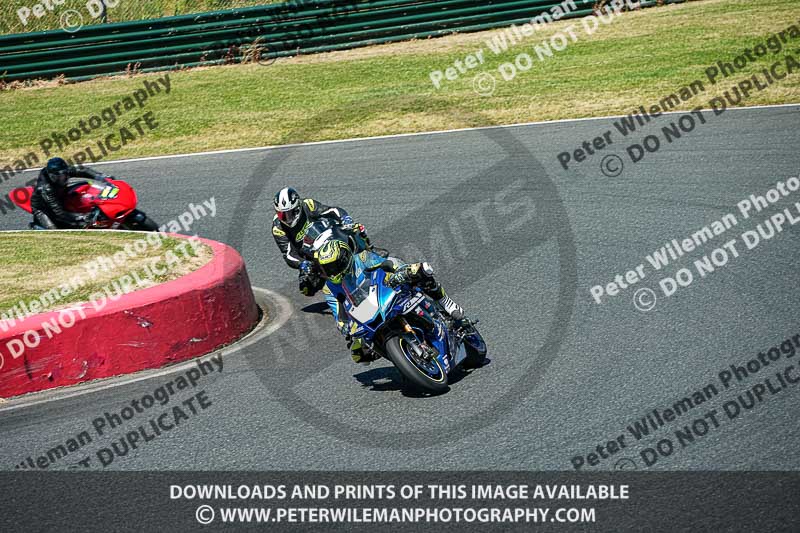 enduro digital images;event digital images;eventdigitalimages;mallory park;mallory park photographs;mallory park trackday;mallory park trackday photographs;no limits trackdays;peter wileman photography;racing digital images;trackday digital images;trackday photos